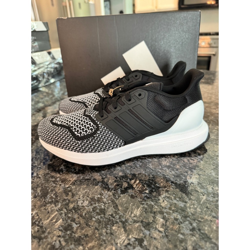 Adidas Ultradream DNA Mens Running Shoes Black White JS0313 Size 8